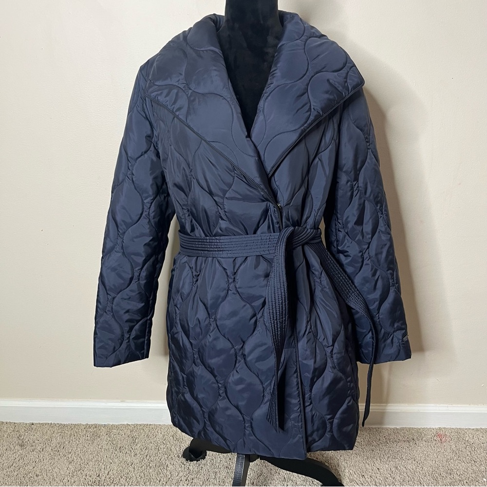 Tahari Dark Blue Quilted Puffer Coat